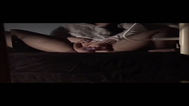 오늘 밤 네 몸이 내 최고의 선물이야