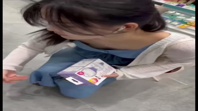 [도촬업스] 가슴골 모음1     (4)