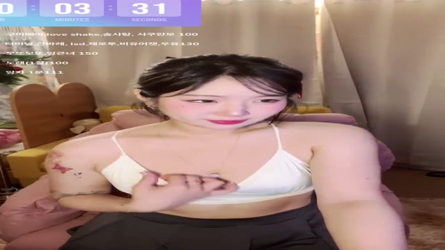 존예 ✨ 뽀나에오_꼭지 잡고 겨드랑이 보여주기