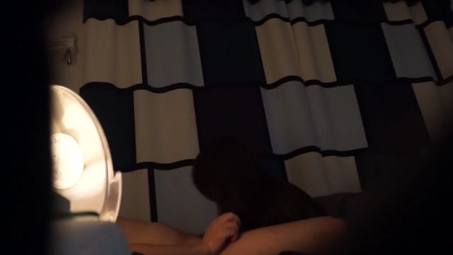 이불 뒤집어 쓰고 애무 사까시